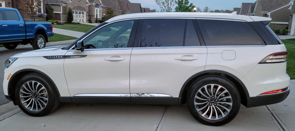 2020 White Lincoln Aviator Completely Detailed on 5-6-2023
